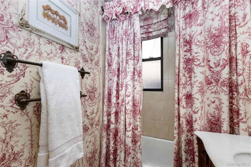 35 Parkview Avenue Bronxville NY 10708