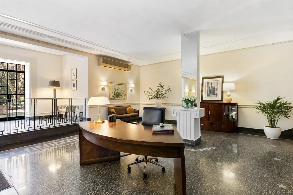 35 Parkview Avenue Bronxville NY 10708