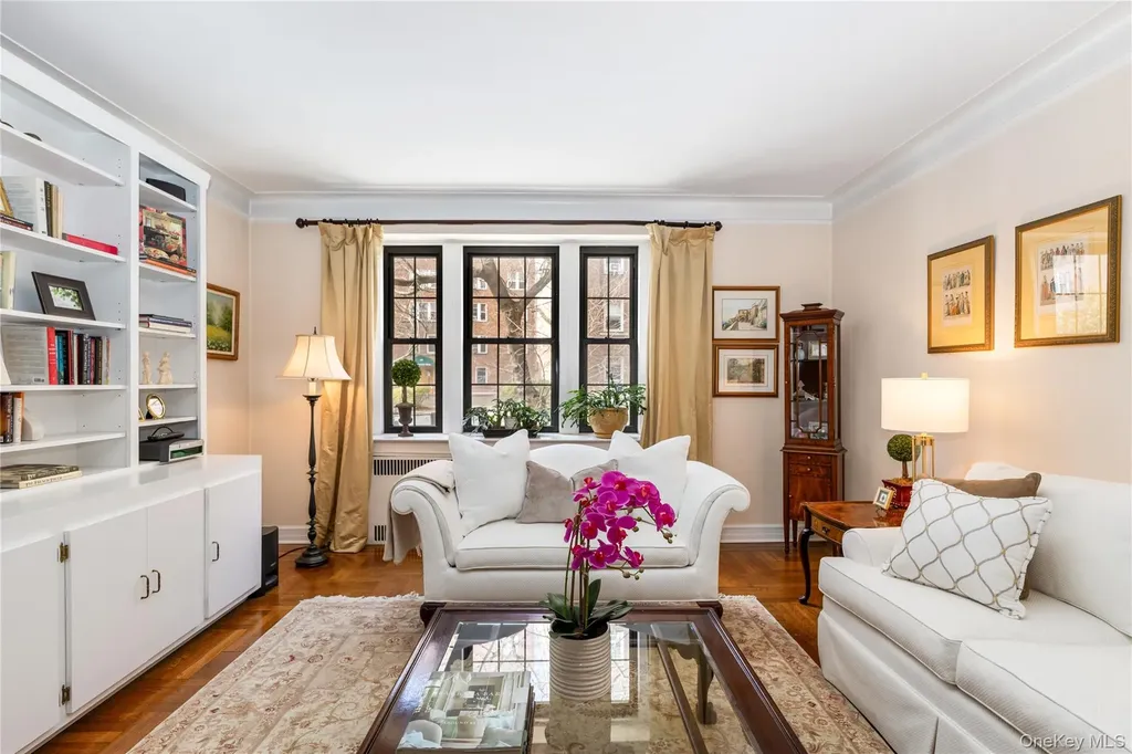 35 Parkview Avenue Bronxville NY 10708