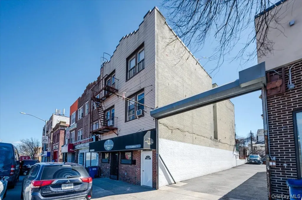 2918 Bruckner Boulevard Bronx NY 10465
