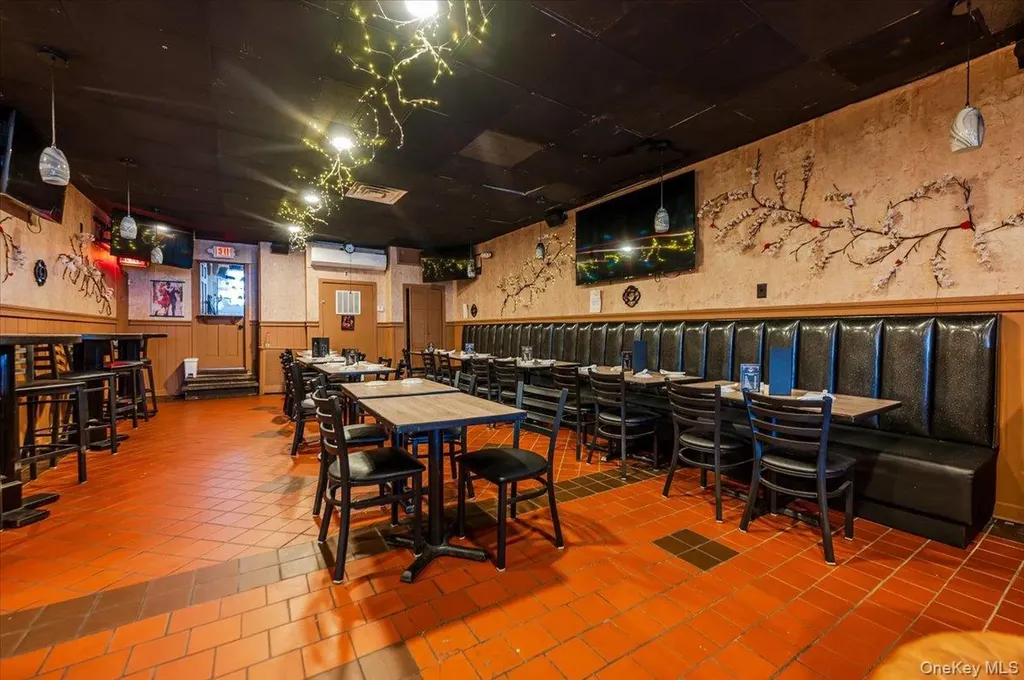 2918 Bruckner Boulevard Bronx NY 10465