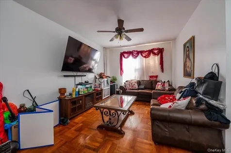 2918 Bruckner Boulevard Bronx NY 10465