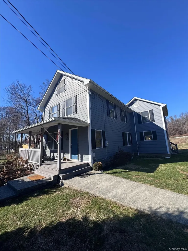 128 Old Route 52 Stormville NY 12582
