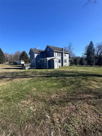 128 Old Route 52 Stormville NY 12582