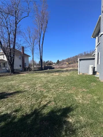 128 Old Route 52 Stormville NY 12582