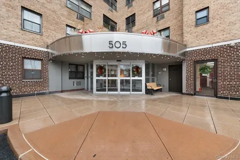 505 Central Avenue White Plains NY 10606