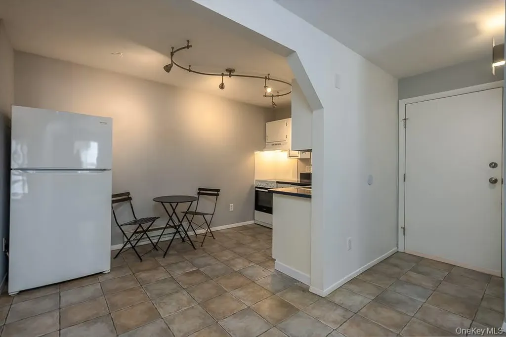 219 Fox Run Lane Carmel NY 10512