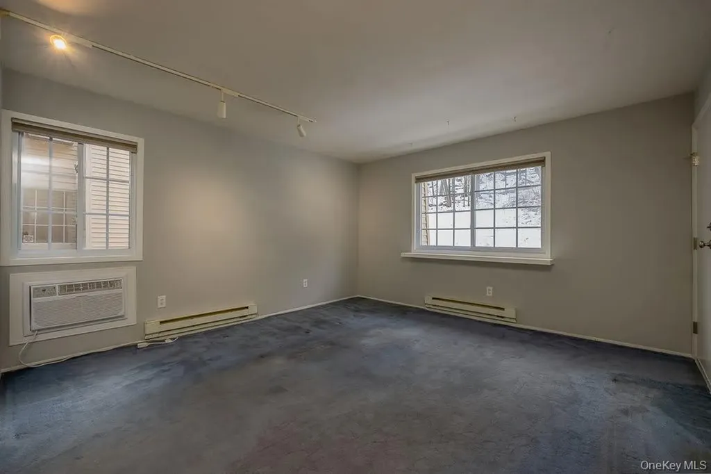 219 Fox Run Lane Carmel NY 10512