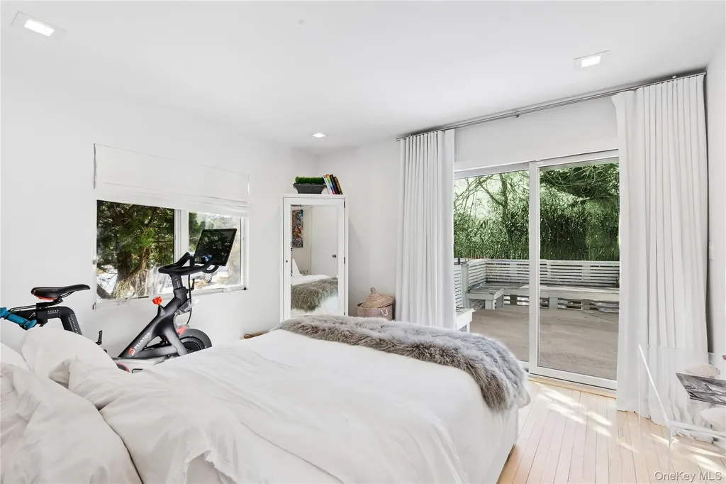 8 Ocean Lane Amagansett NY 11930