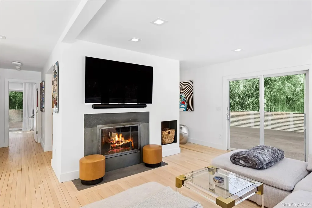 8 Ocean Lane Amagansett NY 11930
