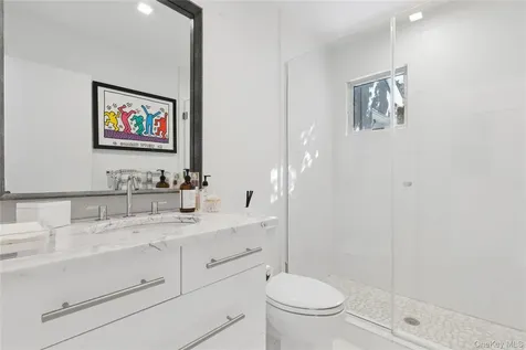 8 Ocean Lane Amagansett NY 11930