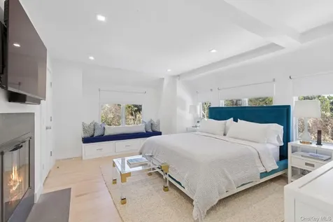8 Ocean Lane Amagansett NY 11930