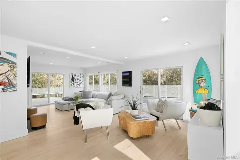 8 Ocean Lane Amagansett NY 11930