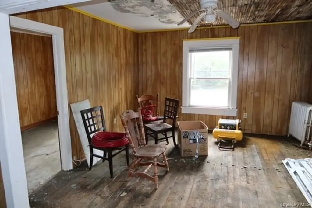 302 Tower Avenue Maybrook NY 12543