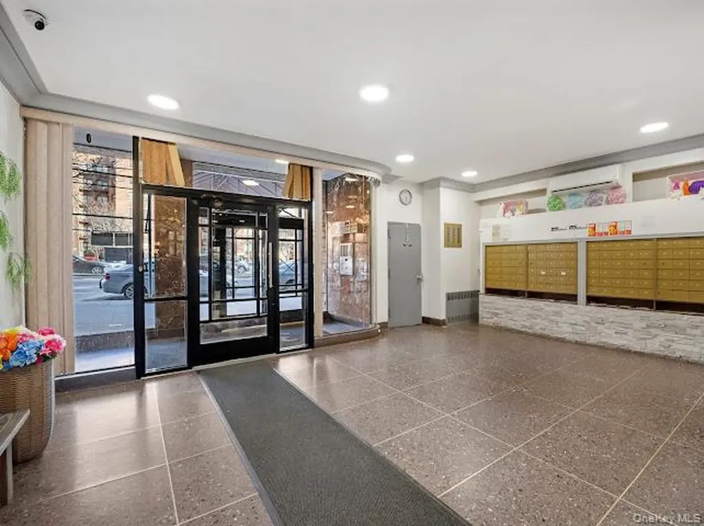 3131 Grand Concourse Bronx NY 10468