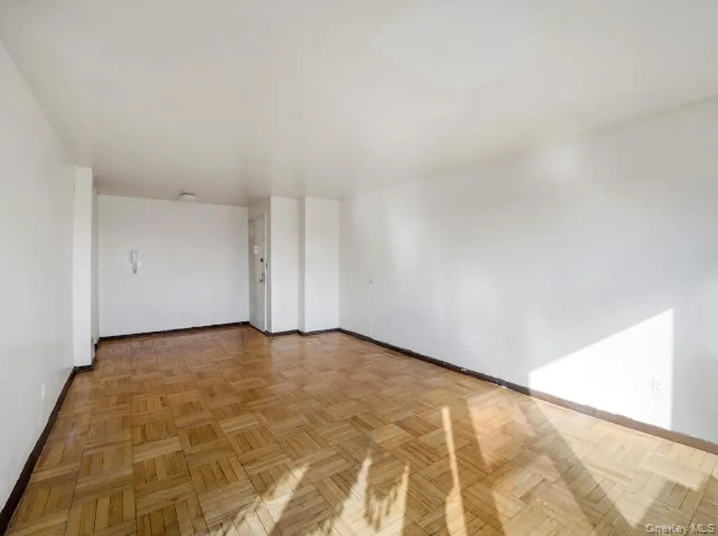 3131 Grand Concourse Bronx NY 10468