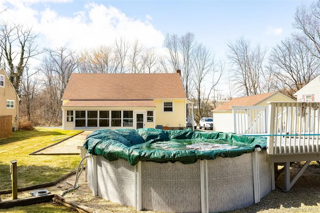 14 Van Wert Place Hyde Park NY 12538