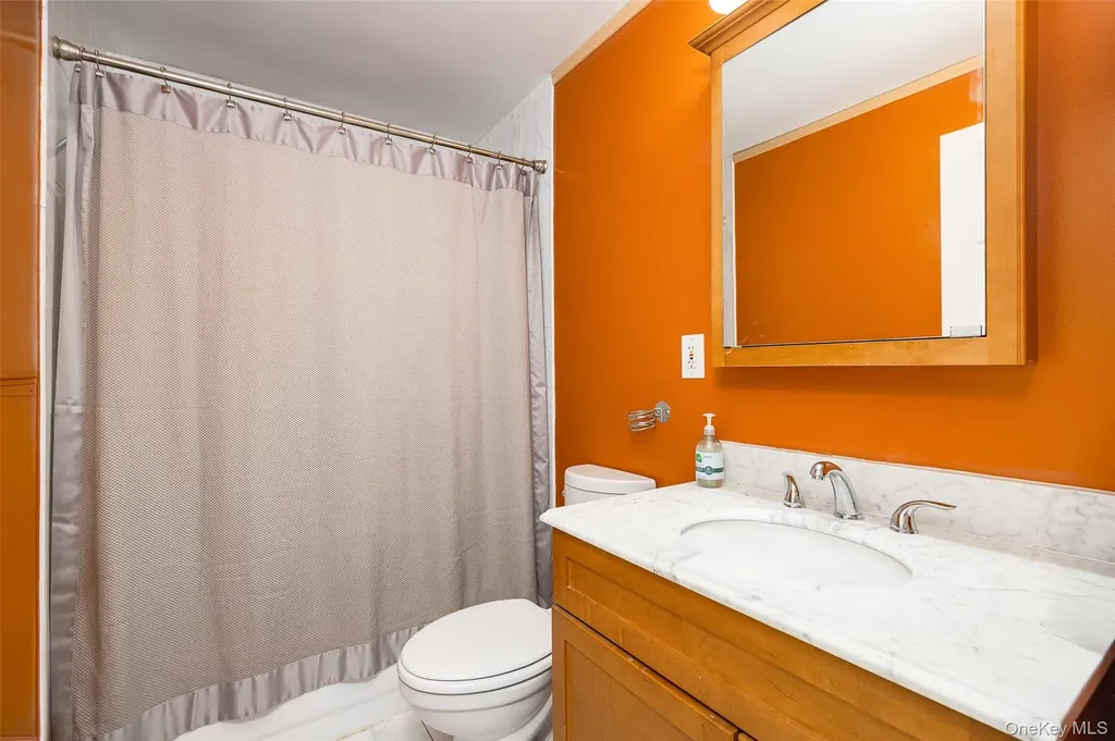 14 Van Wert Place Hyde Park NY 12538