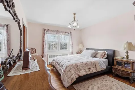 115 Winfred Avenue Yonkers NY 10704