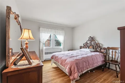 115 Winfred Avenue Yonkers NY 10704