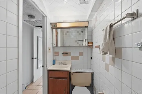 115 Winfred Avenue Yonkers NY 10704
