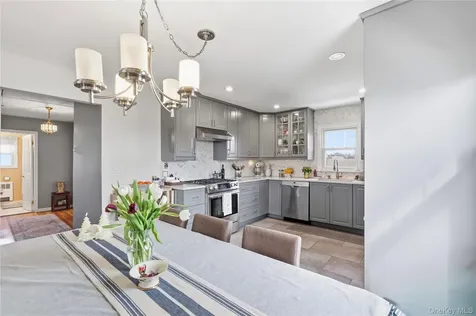 115 Winfred Avenue Yonkers NY 10704
