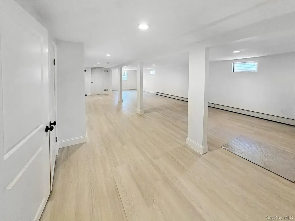 37 Lancaster Place Hempstead NY 11550