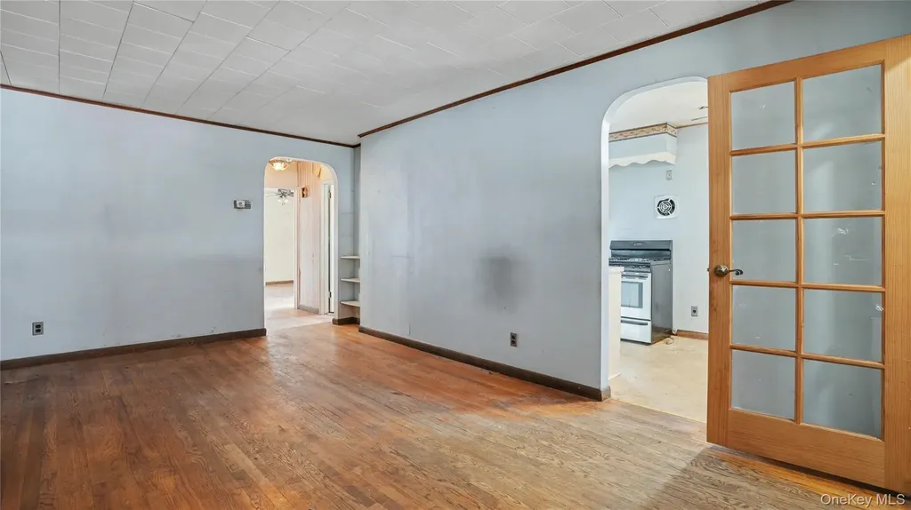 5353 61st Street Maspeth NY 11378