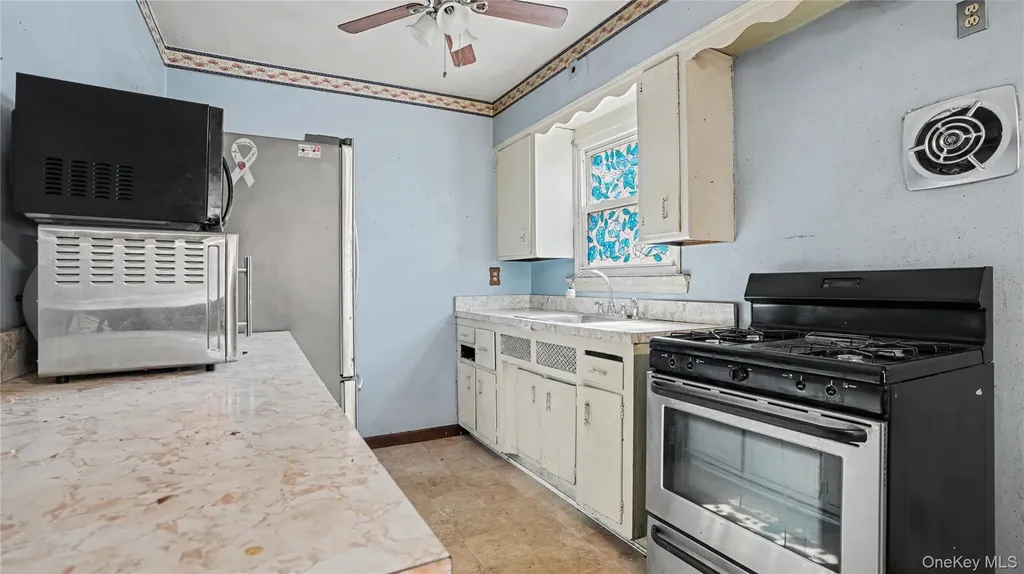 5353 61st Street Maspeth NY 11378