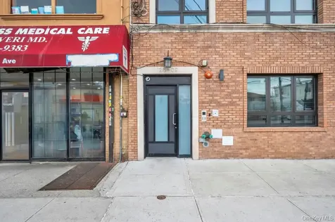 125-11 101st Avenue Richmond Hill S. NY 11419