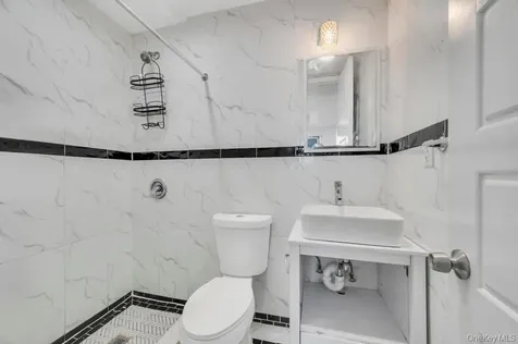 125-11 101st Avenue Richmond Hill S. NY 11419