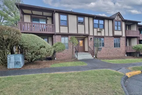 362 Sierra Vista Lane Valley Cottage NY 10989