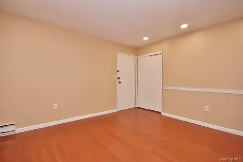 362 Sierra Vista Lane Valley Cottage NY 10989