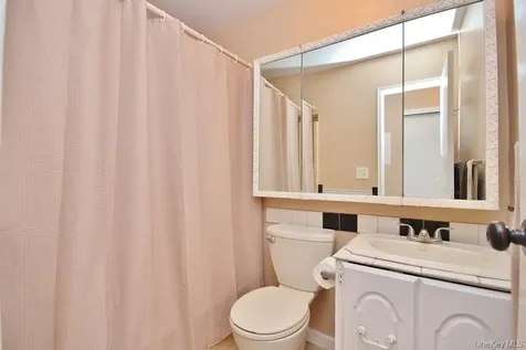 362 Sierra Vista Lane Valley Cottage NY 10989