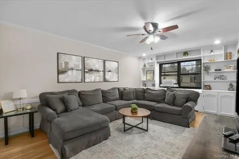 33 Manchester Road Eastchester NY 10709