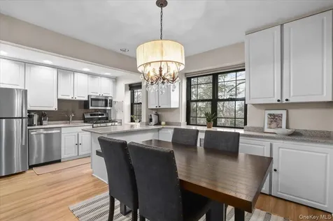 33 Manchester Road Eastchester NY 10709