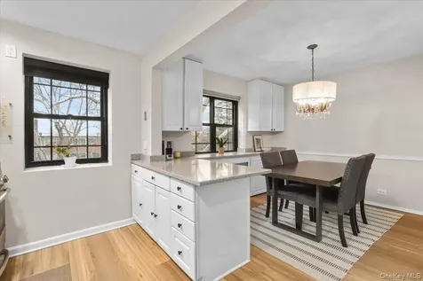 33 Manchester Road Eastchester NY 10709
