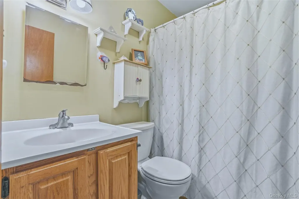 324 Walnut Avenue New Windsor NY 12553