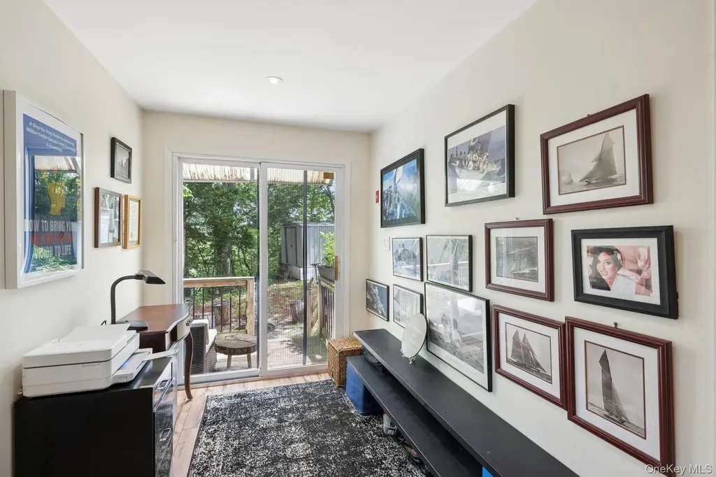 8 Towle Place Glen Cove NY 11542