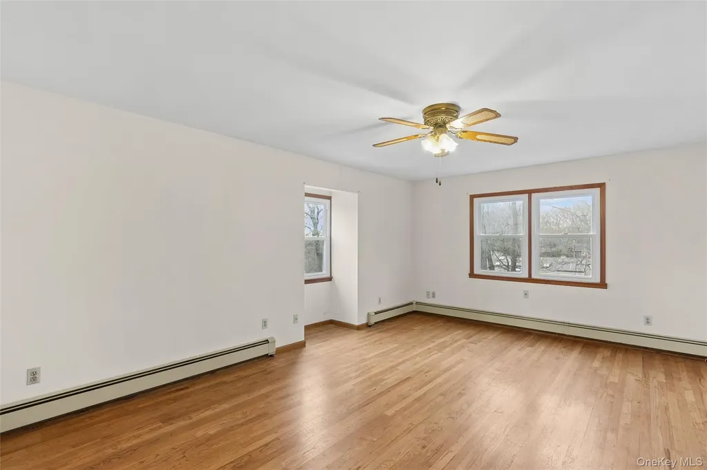 49 Overhill Road Wading River NY 11792