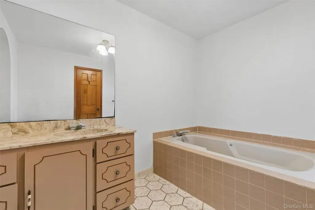 49 Overhill Road Wading River NY 11792