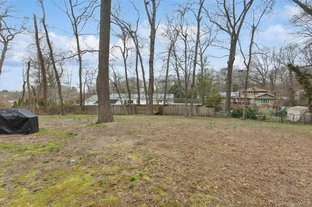 49 Overhill Road Wading River NY 11792