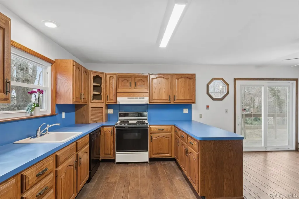 49 Overhill Road Wading River NY 11792