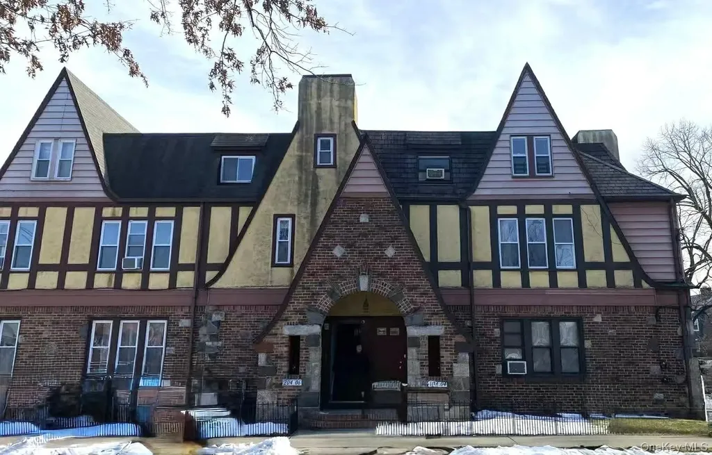 204-06 42nd Avenue Bayside NY 11361