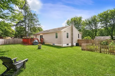 24 Homestead Drive Carmel NY 10512