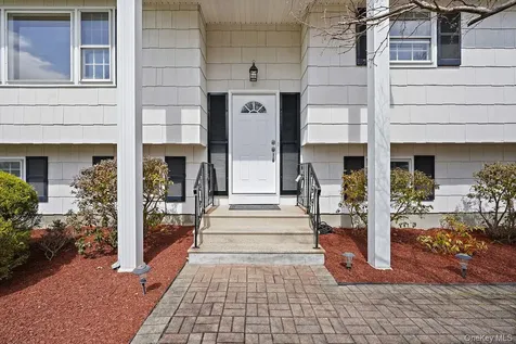 3223 Court Street Yorktown Heights NY 10598