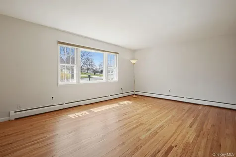 3223 Court Street Yorktown Heights NY 10598
