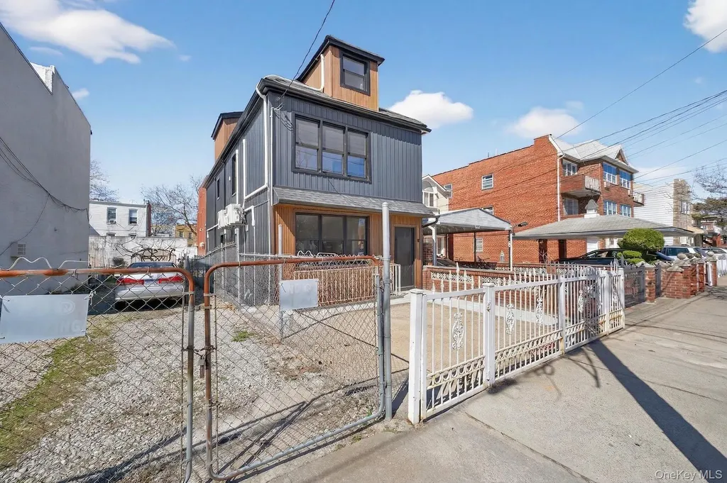 52 28th Avenue Brooklyn NY 11214