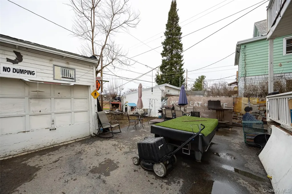 42 Manitou Avenue Poughkeepsie NY 12603