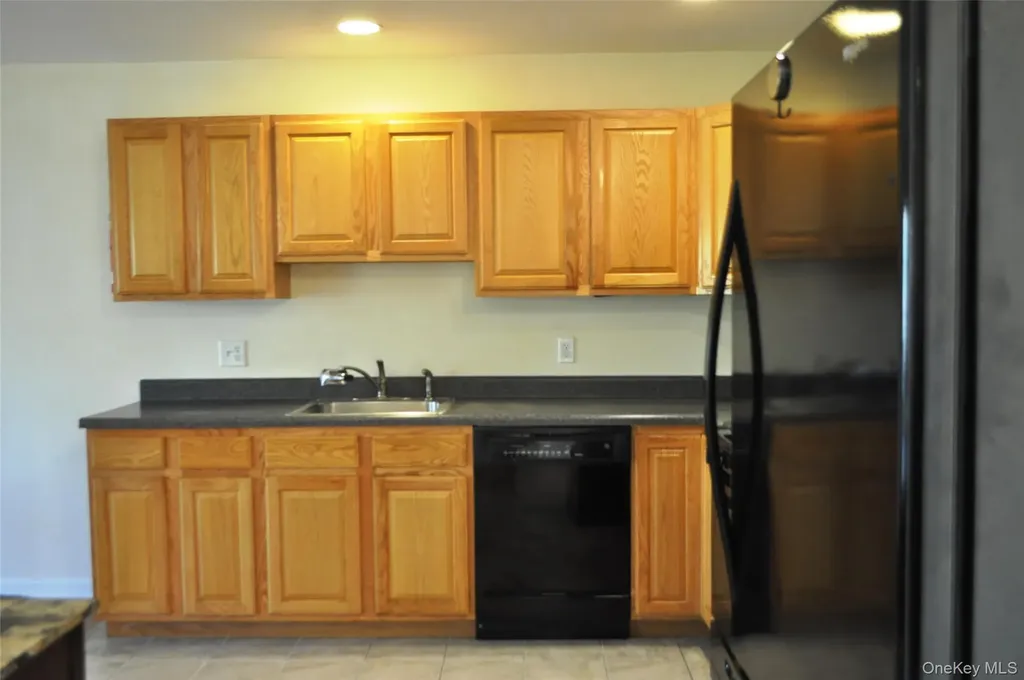 162 Pinebrook Drive Hyde Park NY 12538
